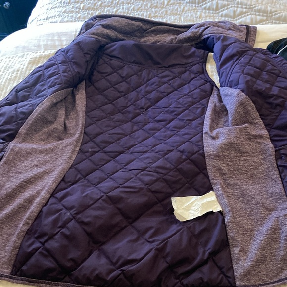 Gorgeous Lululemon- Fluff Off Vest - purple - Picture 11 of 15